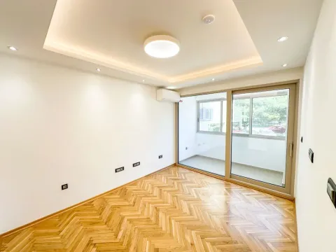 Rent, office space, 106m², Gintaš, Podgorica - image 5