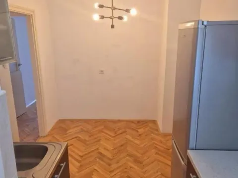 Prodaja, jednosoban stan, 38m², Vračar Sve Podlokacije, Beograd - image 4