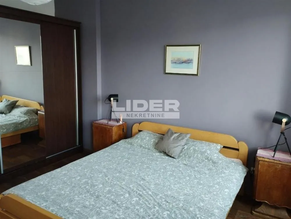 Rent, two bedroom apartment, 52m², Stari Grad, Beograd
