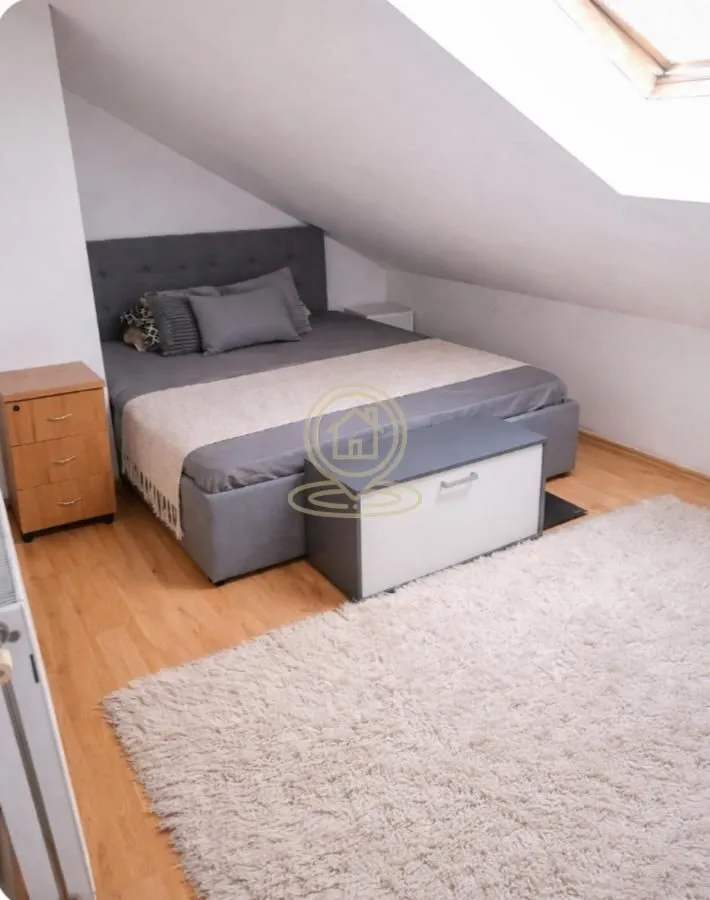 Prodaja, dvosoban stan, 52m², Centar, Novi Sad