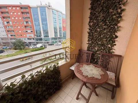 Izdavanje, garsonjera, 33m², City Kvart, Podgorica - image 10