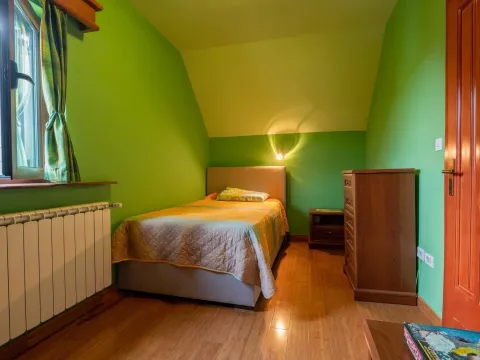 Prodaja, kuća, 200m², Motički gaj, Žabljak - image 10