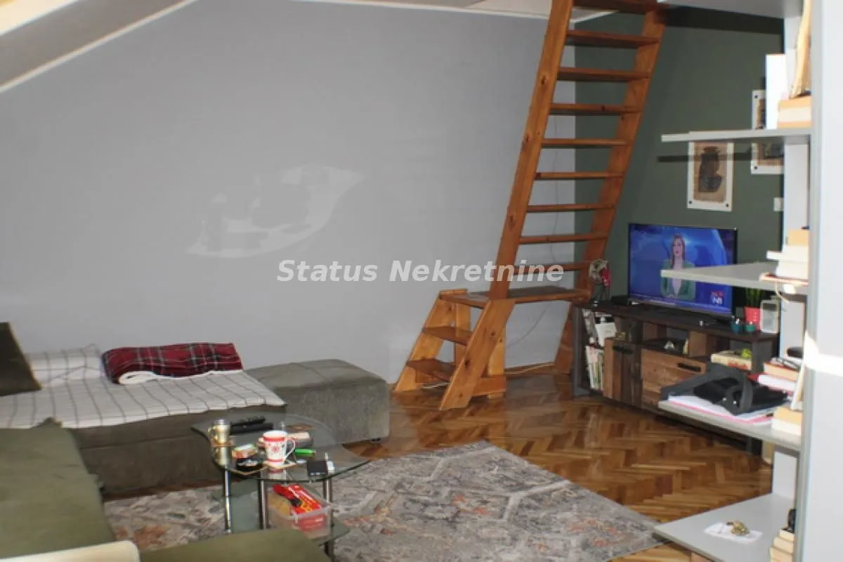 Prodaja, dvosoban stan, 77m², Stari grad, Novi Sad