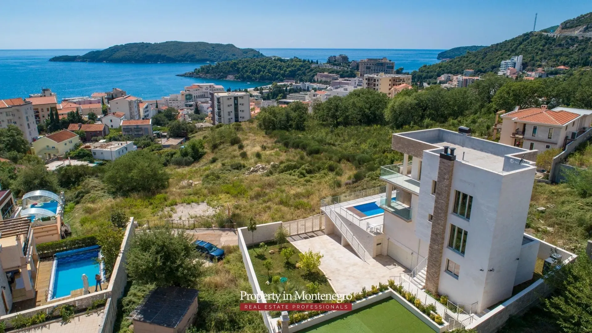 Sale, house, 400m², Bečići, Budva