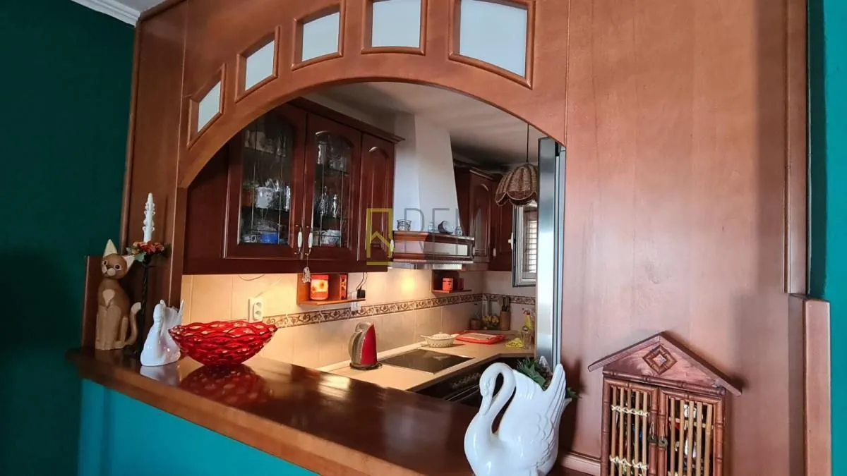 Sale, three bedroom apartment, 86m², Centar, Budva