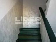 Prodaja, kuća, 198m², Ledine, Beograd - image 14