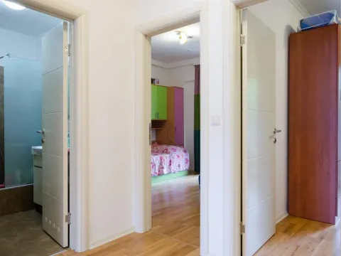 Prodaja, stan, 85m², Bečići, Budva - image 4