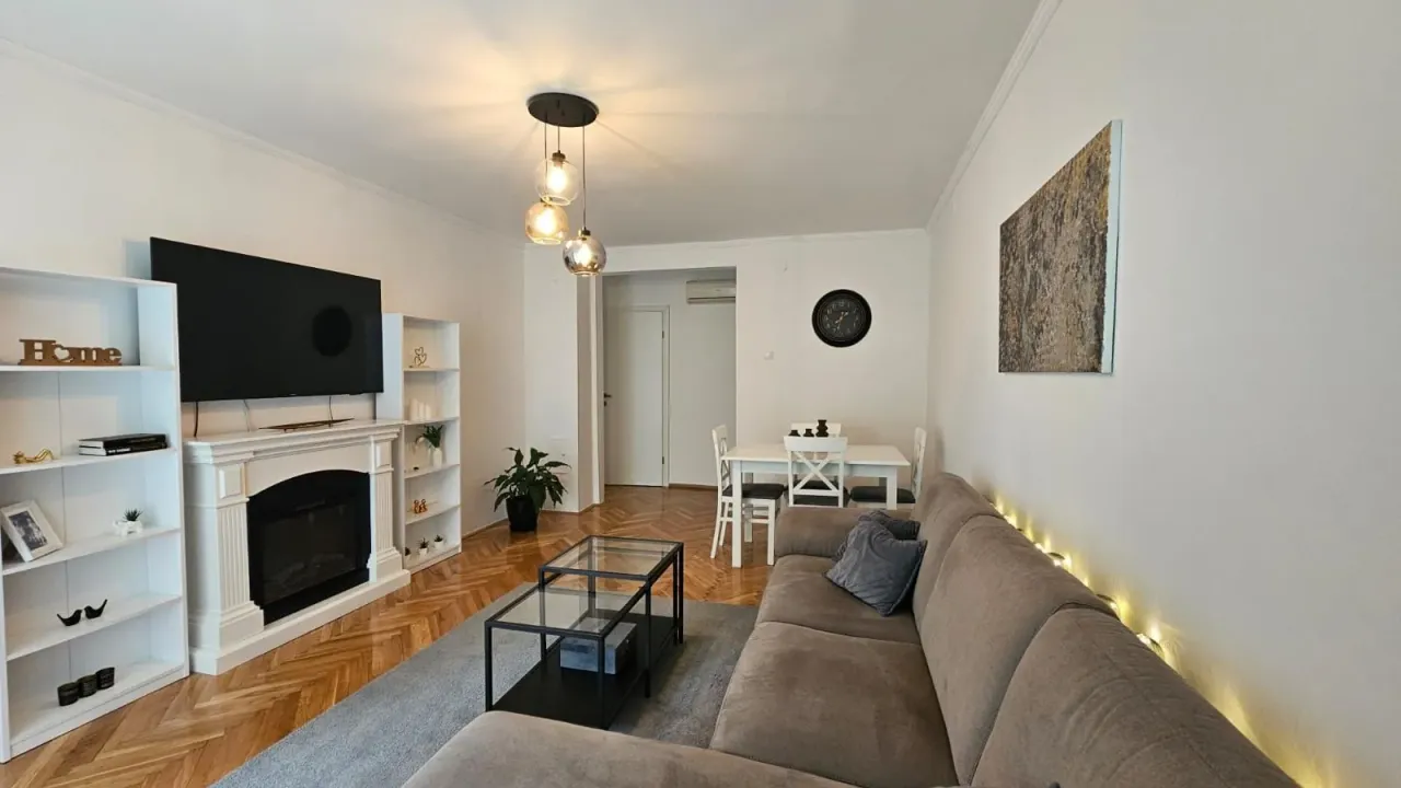 Prodaja, dvosoban stan, 52m², Budva, Crna Gora