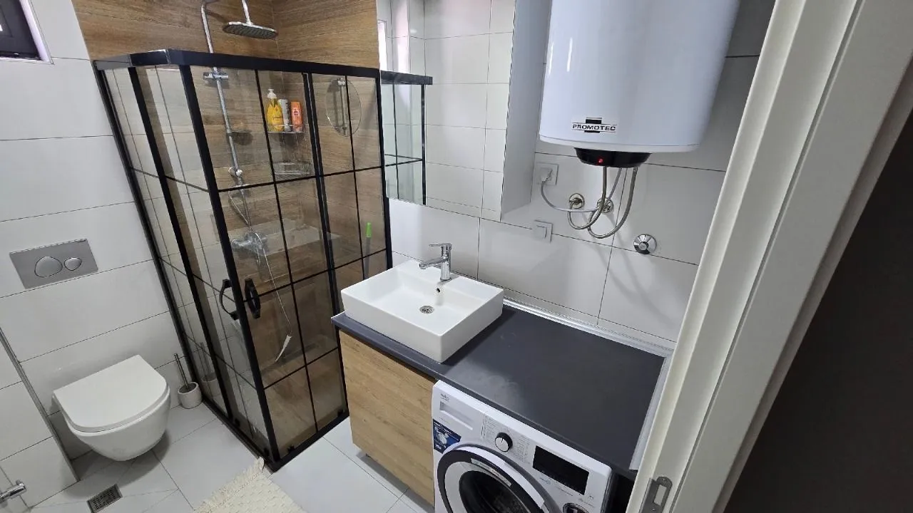 Prodaja, dvosoban stan, 48m², Tivat, Crna Gora