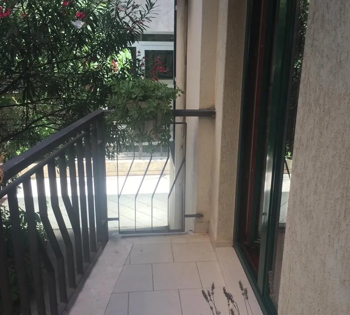 Rent, three bedroom apartment, 100m², Gorica C, Podgorica