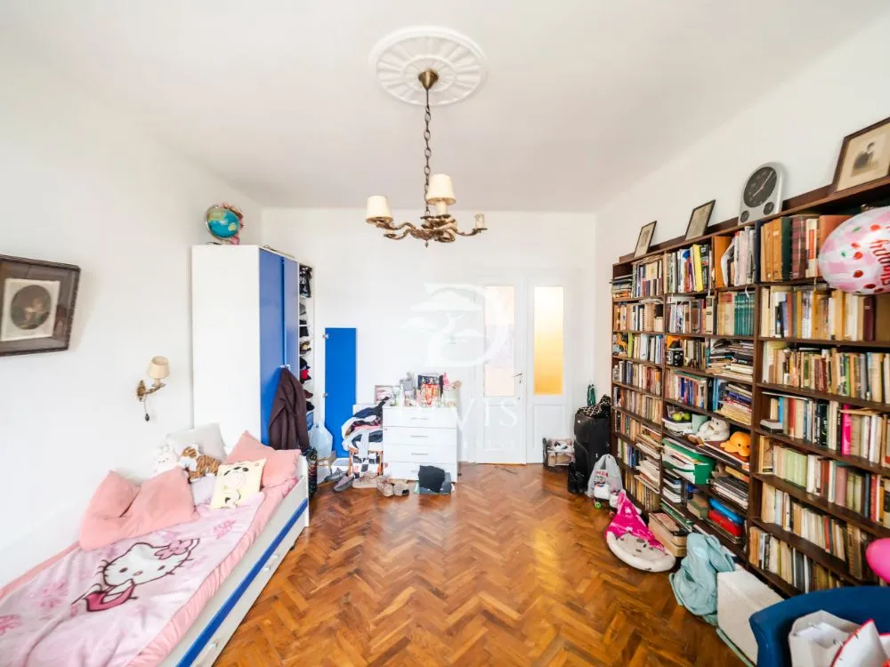 Sale, apartment, 104m², Stari Grad, Beograd
