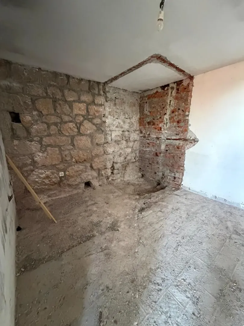 Sale, house, 210m², Markovići, Budva