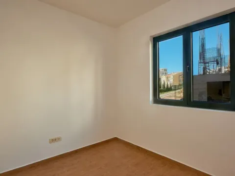 Sale, two bedroom apartment, 85m², Bečići, Budva - image 5