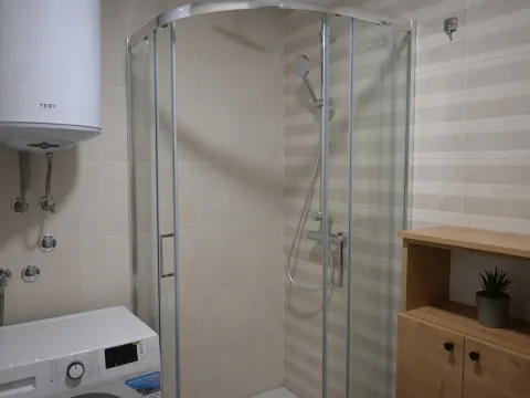 Izdavanje, jednosoban stan, 41m², Zabjelo, Podgorica - image 8