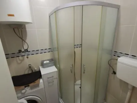 Rent, studio apartment, 30m², Adamovićevo Naselje, Novi Sad Sve Podlokacije - image 8