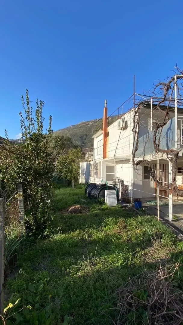 Sale, house, 242m², Bar, Crna Gora