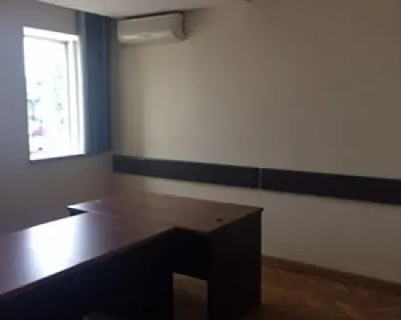 Izdavanje, poslovni prostor, 705m², Zemun Gornji Grad, Zemun Sve Podlokacije - image 7