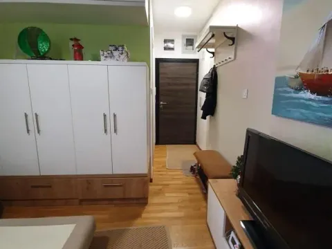 Prodaja, jednosoban stan, 31m², Adamovićevo Naselje, Novi Sad Sve Podlokacije - image 8