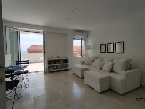 Sale, two bedroom apartment, 92m², Petrovac, Budva - image 8