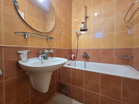 Rent, three bedroom apartment, 114m², Pod Goricom, Podgorica - image 13