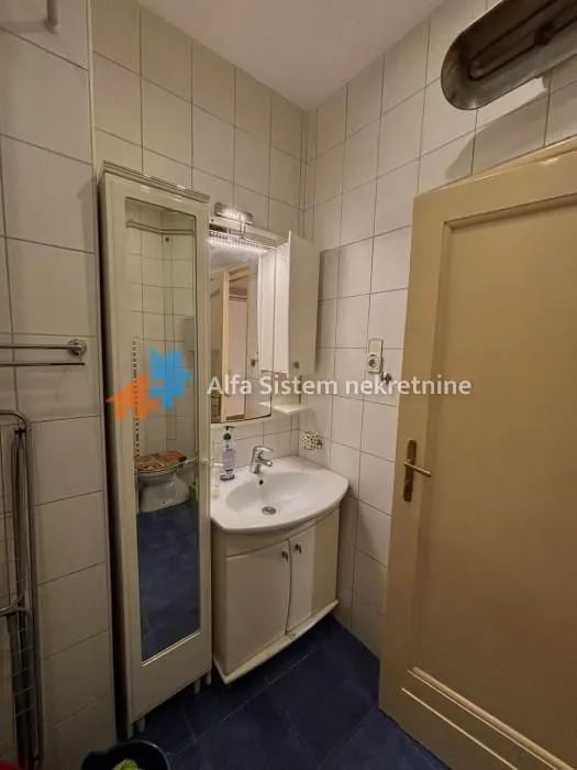 Izdavanje, stan, 74m², Lion, Zvezdara Sve Podlokacije