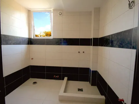 Prodaja, kuća, 226m², Utjeha, Bar - image 3