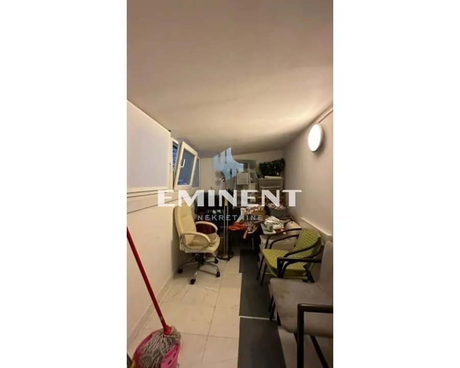 Izdavanje, stan, 38m², Stari Grad, Beograd