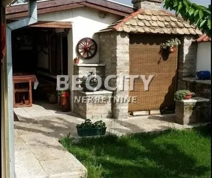 Prodaja, kuća, 400m², Altina, Beograd - image 12