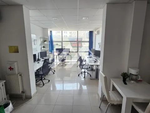 Poslovni prostor in Bulevar Oslobodjenja