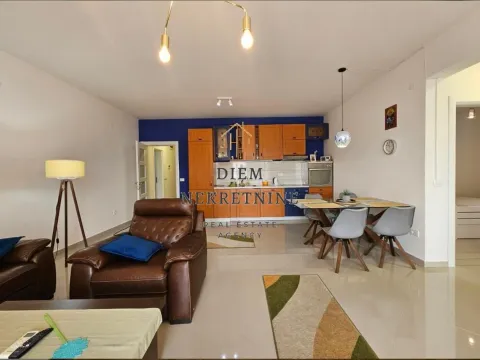 Sale, two bedroom apartment, 78m², Šušanj, Bar - image 9