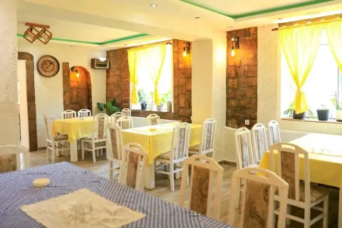 Izdavanje, ugostiteljski objekat, 100m², Beška, Inđija - image 8