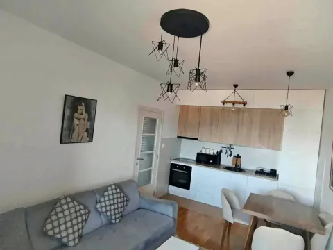 Prodaja, jednosoban stan, 37m², Petrovac, Budva - image 5