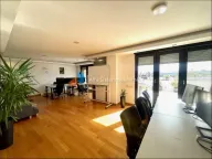 Rent, four bedroom apartment, 186m², Čubura, Beograd - image 18