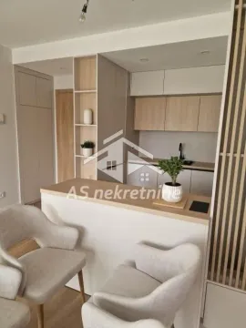 Rent, three bedroom apartment, 72m², Savski Venac, Beograd - image 10