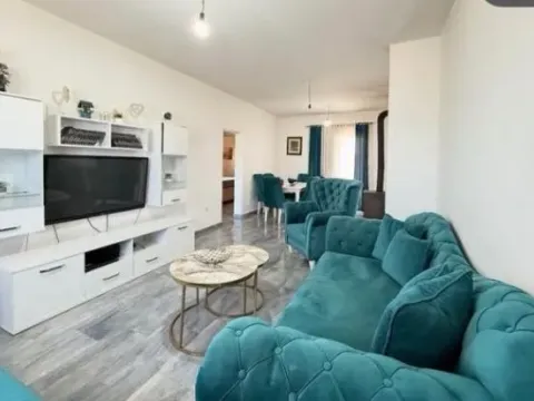 Izdavanje,  kuća, 137m2, Donji Kokoti, Podgorica