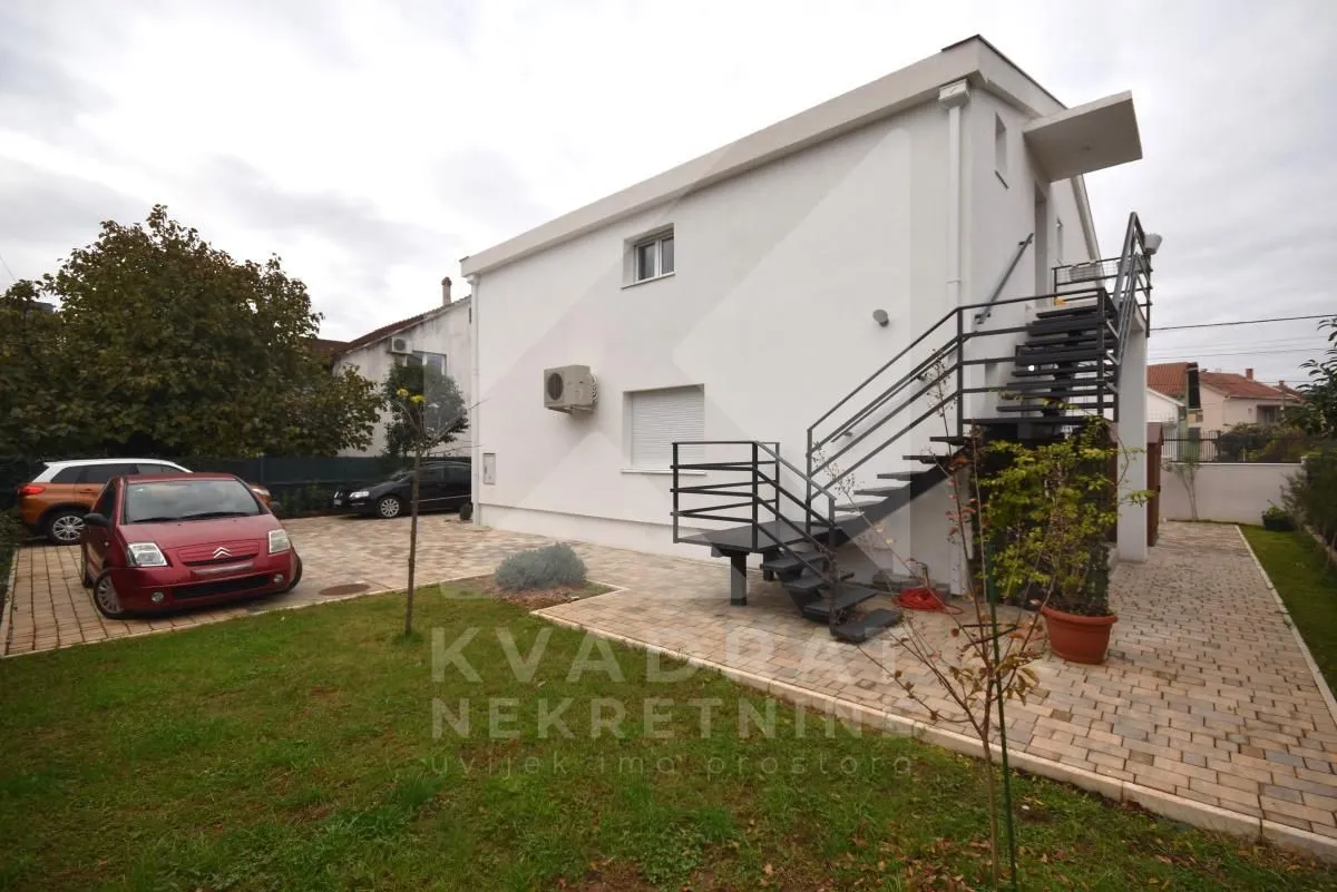 Prodaja, kuća, 180m², Nova Dalmatinska, Podgorica