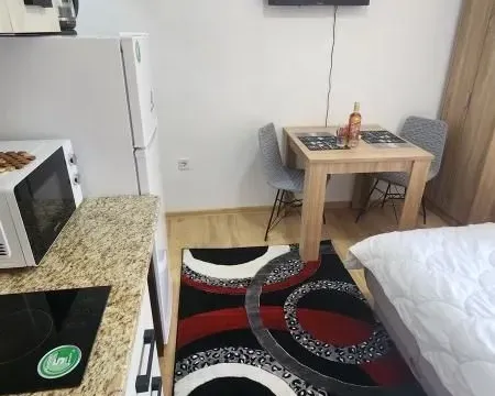 Rent, studio apartment, 15m², Šušanj, Bar - image 2