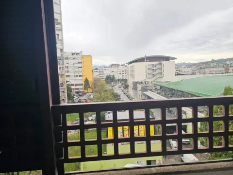 Prodaja, četvorosoban stan, 92m², Lepa Kata, Podgorica - image 10