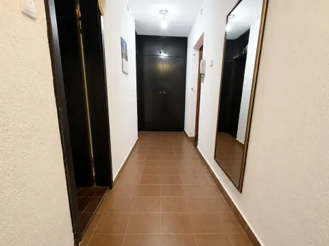 Prodaja, dvosoban stan, 77m², Blok 5, Podgorica - image 7
