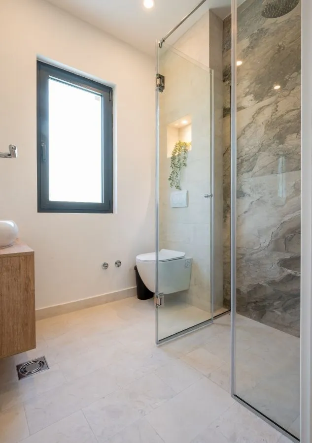 Prodaja, kuća, 250m², Mrčevac, Tivat