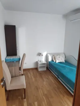 Rent, three bedroom apartment, 95m², Zagorič, Podgorica - image 2