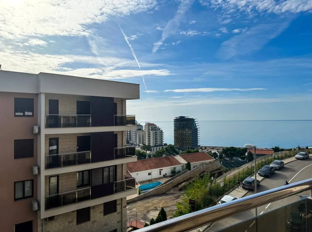 Sale, two bedroom apartment, 88m², Bečići, Budva