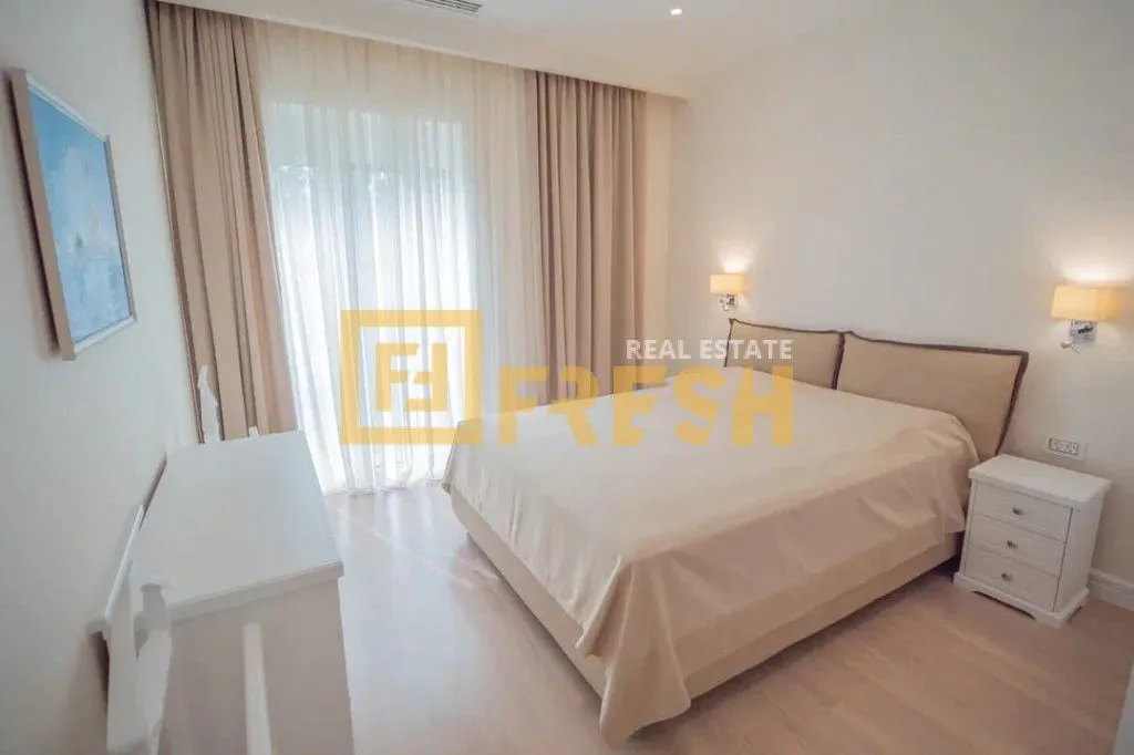 Prodaja, kuća, 750m², Tivat, Crna Gora