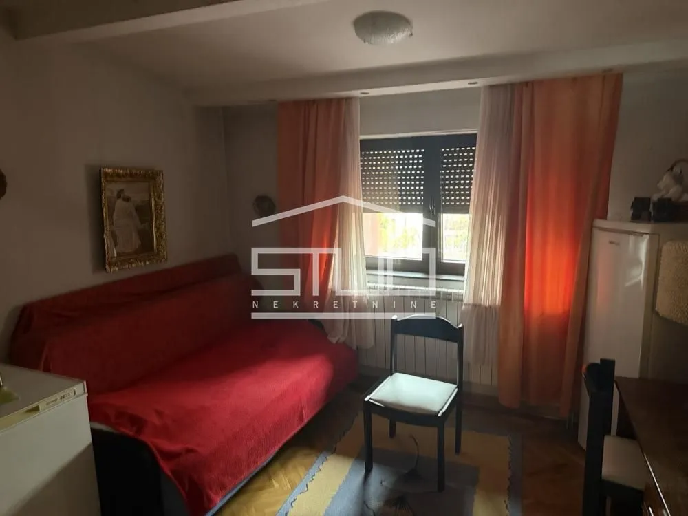 Prodaja, četvorosoban stan, 103m², Čukarica, Beograd