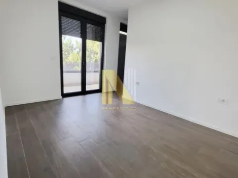 Izdavanje, poslovni prostor, 168m², Telep, Novi Sad Sve Podlokacije - image 8