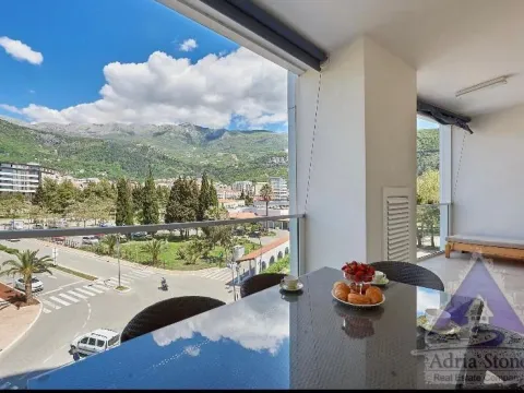 Rent, one bedroom apartment, 63m², Centar, Budva - image 4