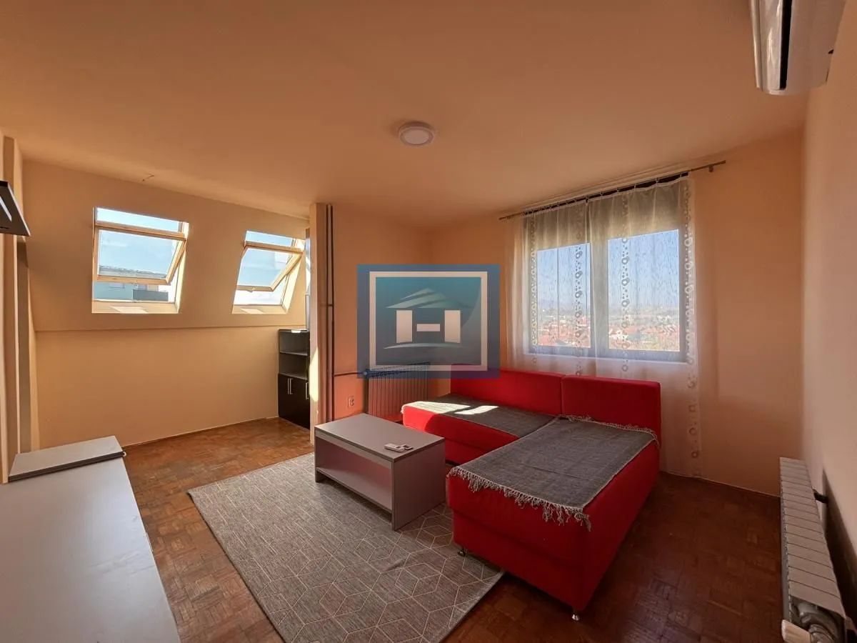 Sale, two bedroom apartment, 57m², Centar, Jagodina