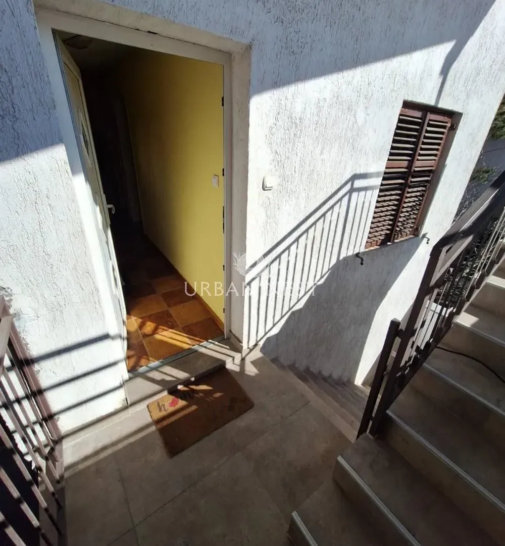 Prodaja, četvorosoban stan, 87m², Voždovac Sve Podlokacije, Beograd