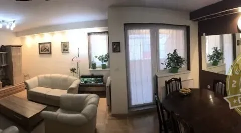 Sale, four bedroom apartment, 98m², Nova Detelinara, Novi Sad Sve Podlokacije
