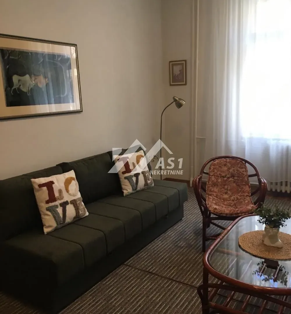 Izdavanje, jednosoban stan, 42m², Adamovićevo Naselje, Novi Sad Sve Podlokacije